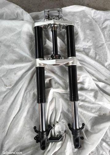 Fourche complète WP – KTM Duke 390 / RC 390 (2013–2016) beschikbaar voor biedingen
