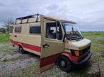 Mercedes T1 207D oldtimer (Bremer) Campervan, Auto's, Achterwielaandrijving, 4 cilinders, 48 kW, Beige
