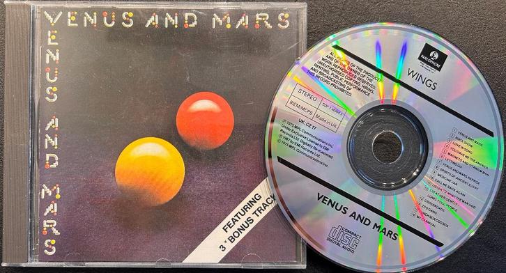 PAUL McCARTNEY & WINGS - Venus and mars ( CD +3 bonus track), Cd's en Dvd's, Cd's | Rock, Zo goed als nieuw, Poprock, Ophalen of Verzenden