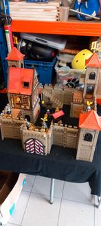 Groot playmobil kasteel met veel toebehoren., Ophalen