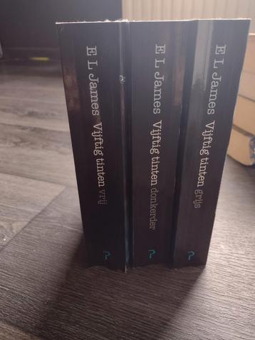 50 tinten grijs trilogie beschikbaar voor biedingen