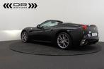 Ferrari California Cabrio, 0 kg, Zwart, Bedrijf, Parkeersensor