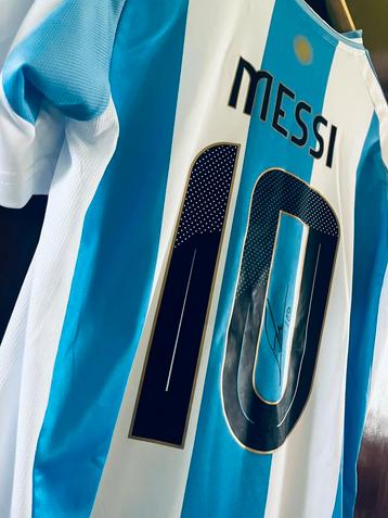 Lionel messi gesigneerd shirt beschikbaar voor biedingen