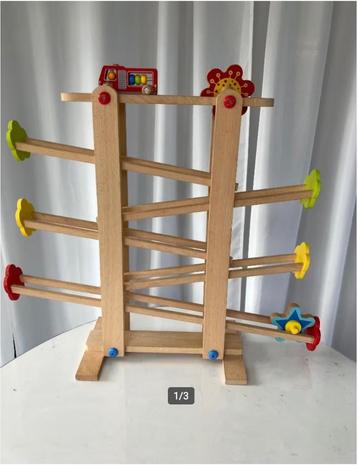 houten ballenbaan beschikbaar voor biedingen