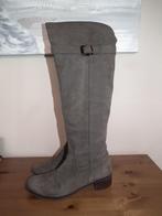 Une paire de bottes en cuir gris pour femme (LILIAN) 40, Comme neuf, Lilian Italie, Envoi, Gris