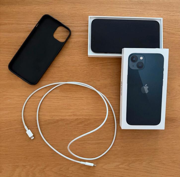 APPLE Iphone 13 - 256GB - Midnight Black, Telecommunicatie, Mobiele telefoons | Apple iPhone, Zo goed als nieuw, 256 GB, Zonder abonnement