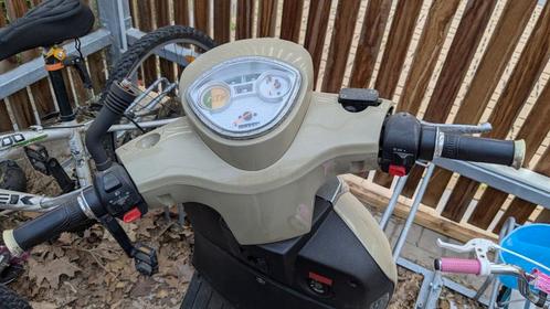 Eco Neco Elektrische Scooter – Voor Onderdelen, Motoren, Onderdelen | Suzuki, Ophalen