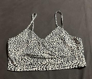 Crop top beschikbaar voor biedingen