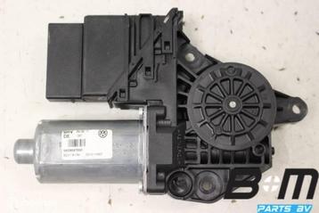 Raammotor LA (bestuurderskant) VW Golf 6 R 5K0959703 beschikbaar voor biedingen