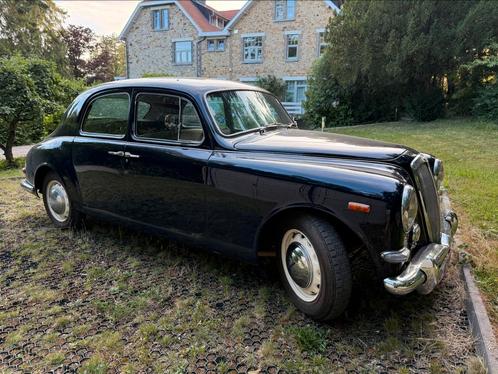 Lancia Aurelia B12, Auto's, Lancia, Particulier, Overige modellen, Benzine, Berline, 4 deurs, Handgeschakeld, Blauw, Beige, Velours