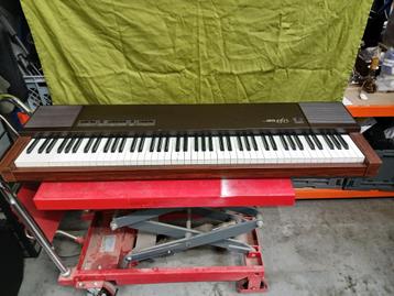 Yamaha PF15 electronic piano beschikbaar voor biedingen