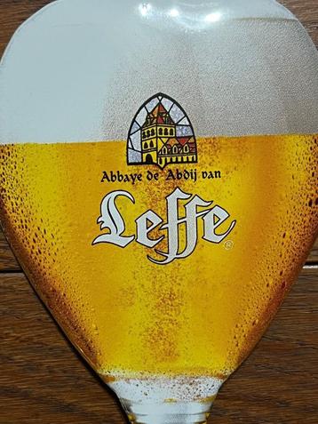 emaille Leffe beschikbaar voor biedingen