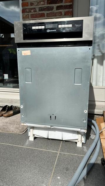 Bauknecht A++ 45cm, Elektronische apparatuur, Vaatwasmachines, Ophalen, Zo goed als nieuw
