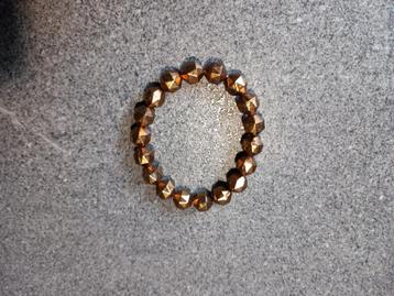 Armbandje beschikbaar voor biedingen