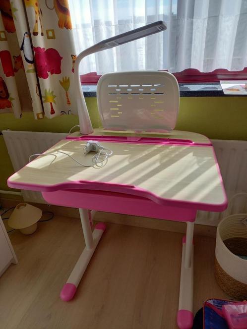 Meegroei-bureau voor meisjes incl. stoel, lamp, pennenhouder, Kinderen en Baby's, Kinderkamer | Overige Meubels, Gebruikt, Overige typen