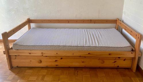 Houten bed met lattenbodem en opberglade - moet nu weg!, Huis en Inrichting, Slaapkamer | Bedden, Gebruikt, Eenpersoons, Ophalen