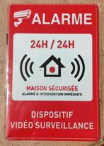 Plaques métalliques alarme de sécurité.20x30cm : 17€
Neuve,