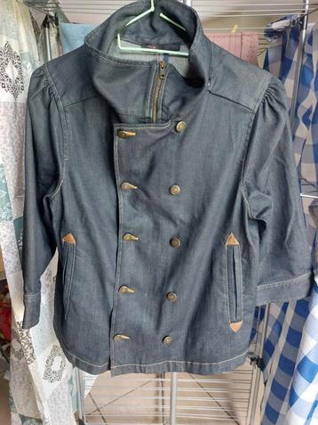 Veste en jean de la marque Maje beschikbaar voor biedingen