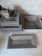 Borden set, Huis en Inrichting, Keuken | Servies, Ophalen, Bord(en)