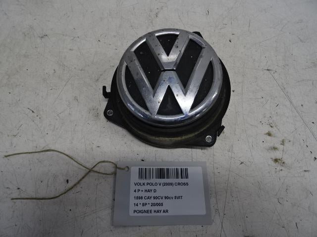 POIGNEE COFFRE / HAYON ARRIERE Polo V (6R) (6R6827469D), Autos : Pièces & Accessoires, Utilisé, Volkswagen