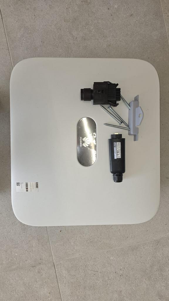 Omvormer Huawei 10KW, Ophalen, Zo goed als nieuw