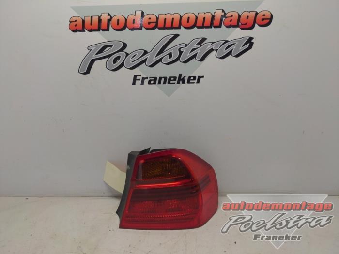 Feu arrière droit d'un BMW 3-Serie, Autos : Pièces & Accessoires, Éclairage, BMW, Utilisé, 3 mois de garantie, Enlèvement ou Envoi