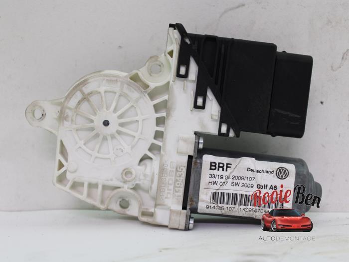 Moteur de vitre portière d'un Volkswagen Golf, Volkswagen, -, 3 mois de garantie, Utilisé