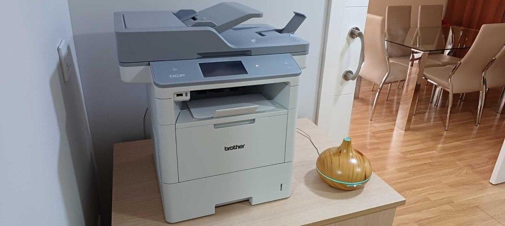 Wi-fi All-in-One laserprinter Brother, Computers en Software, Printers, Gebruikt, All-in-one, Laserprinter, Kopieren, Scannen