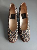 Damesschoenen M40, Kleding | Dames, Bruin, Dansschoenen, Ophalen of Verzenden, Gedragen