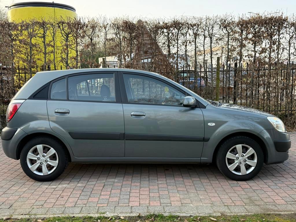 Kia Rio - 2009 - benzine - airco - perfecte staat- gekeurd, Particulier, Rio, Euro 4, Elektrische buitenspiegels