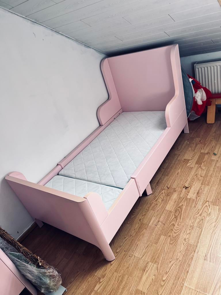 Chambre d'enfant Ikea 3 pièces couleur rose, Enlèvement, Comme neuf, Matelas