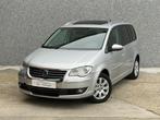 Volkswagen Touran 1.4 TSI essence 7 places AUTO/Cuir/Toit, Cuir, Argent ou Gris, Achat, Entreprise