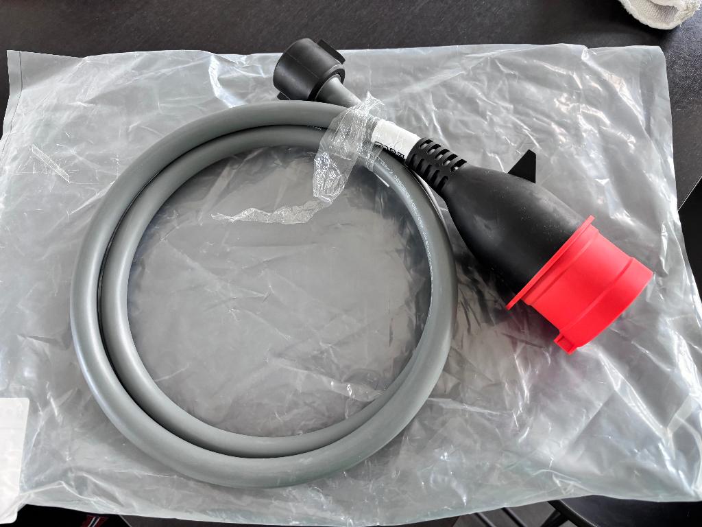 BMW INDUSTRIËLE ADAPTERKABEL CEE (RED 32A, 3-FASIG), Ophalen of Verzenden, Nieuw, Mini