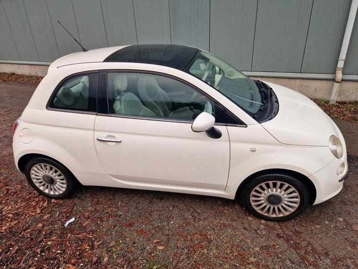 Fiat 500 benzine 12cc euro5 Km 142.000 km car-pass, Auto's, Fiat, Bedrijf, ABS, Adaptieve lichten, Airbags, Airconditioning, Bluetooth