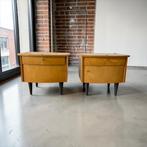 Ensemble de 2 tables de chevet/mini-armoires vintage, Enlèvement, Utilisé