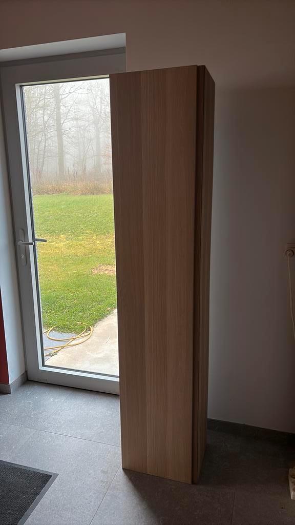 Colonne de salle de bain Ikéa, Maison & Meubles, Salle de bain | Meubles de Salle de bain, Comme neuf, Enlèvement