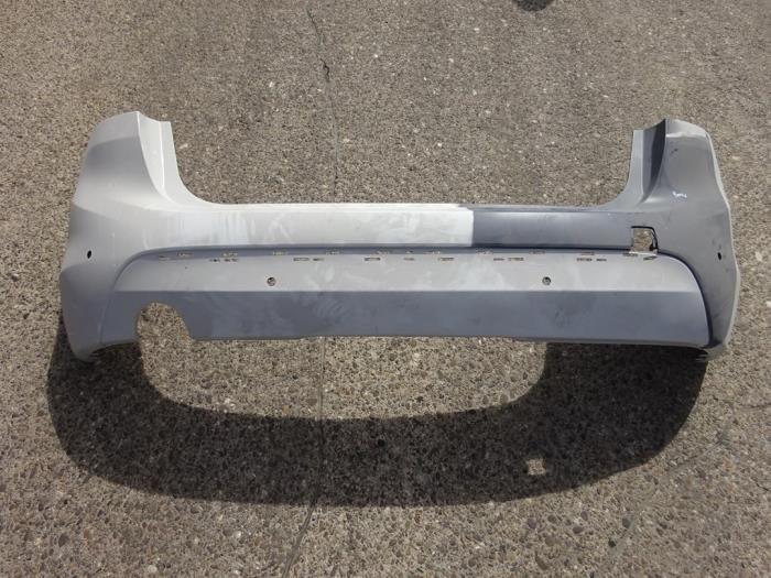 Achterbumper van een BMW 2-Serie, Auto-onderdelen, Carrosserie, Bumper, BMW, Gebruikt, 3 maanden garantie, Ophalen of Verzenden