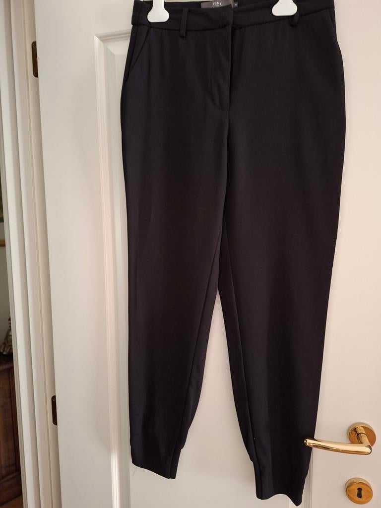 Zwarte broek van Ichi, Kleding | Dames, Broeken en Pantalons, Ophalen of Verzenden, Maat 38/40 (M)