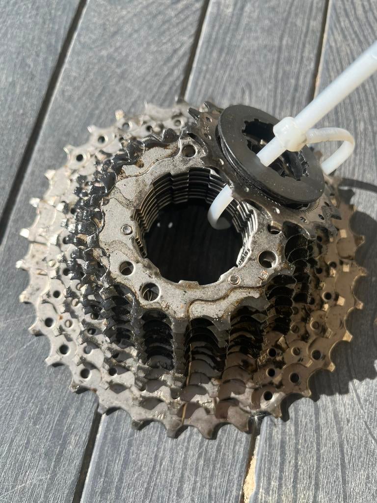 Cassette 12sp, Ophalen, Zo goed als nieuw