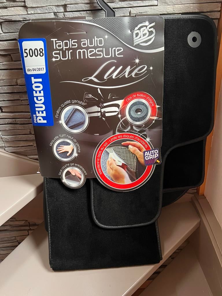 Tapis de sol de luxe auto grip neuf pour peugeot 5008, Autos : Divers, Tapis de voiture, Enlèvement, Neuf