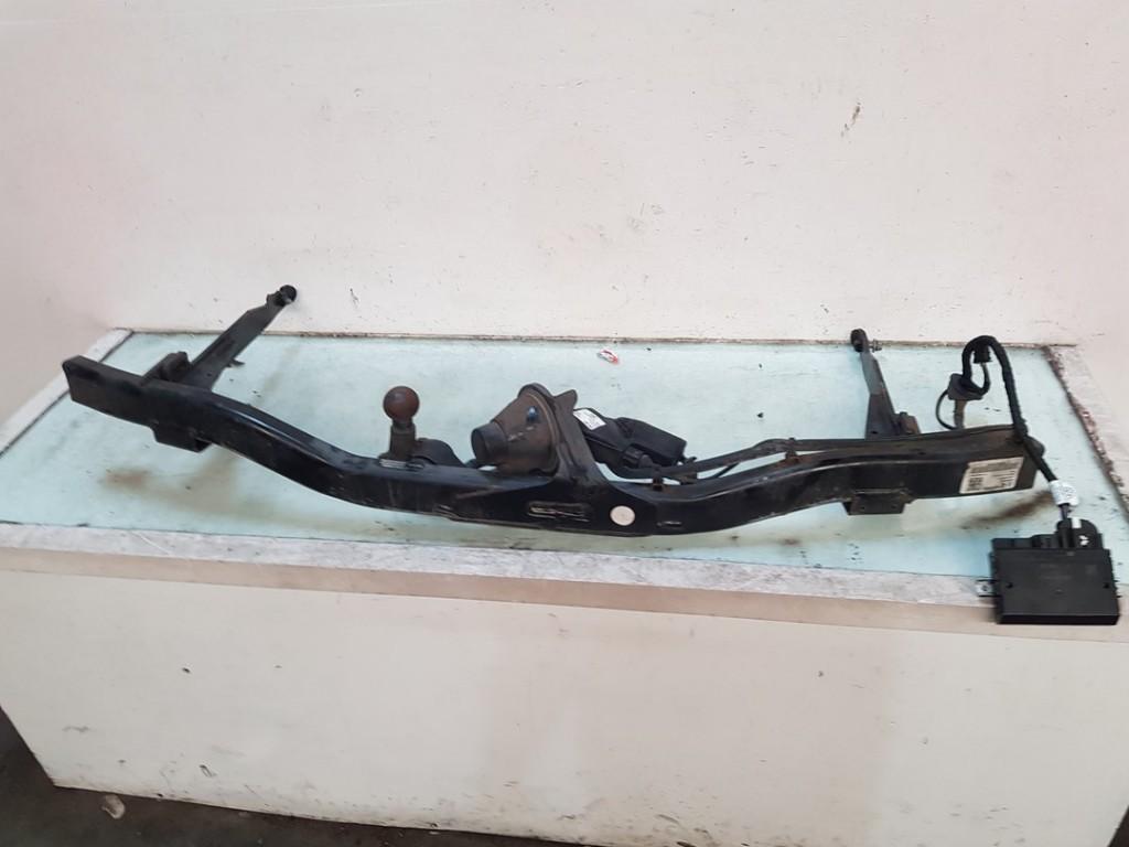 ATTELAGE REMORQUE Volkswagen Tiguan (AD1) (01-2016/04-2024), Autos : Pièces & Accessoires, Dhr. J. Ham, Volkswagen, Administratie@autoham.nl