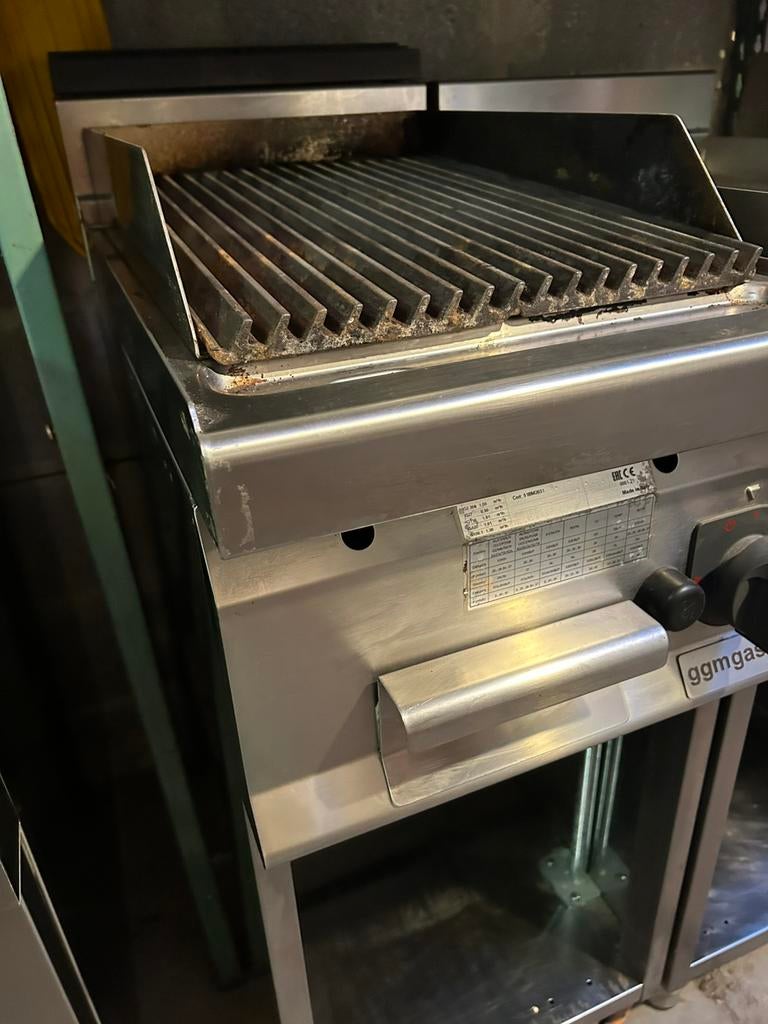 Gril à lave Berto's « PLG/PLG40MG », Enlèvement