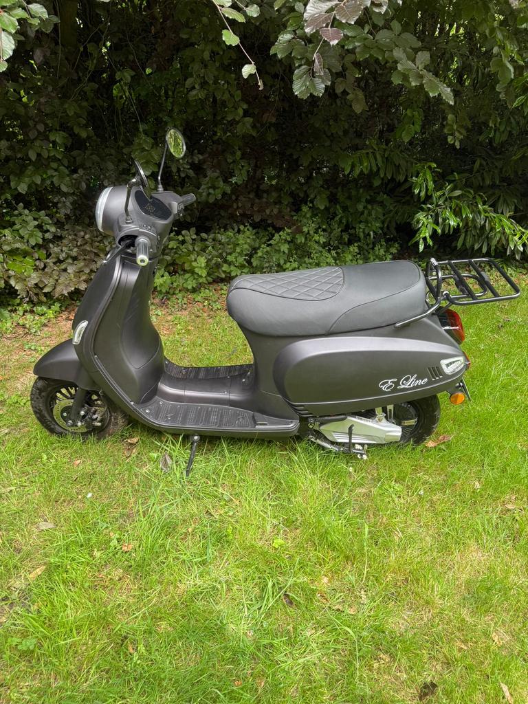 Elektrische scooter, Ophalen, Zo goed als nieuw, Elektrisch