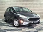 Ford Fiesta 1.1 ESSENCE 75CV - 1ER MAIN - CAR PLAY - GPS, Argent ou Gris, Achat, Entreprise, Boîte manuelle