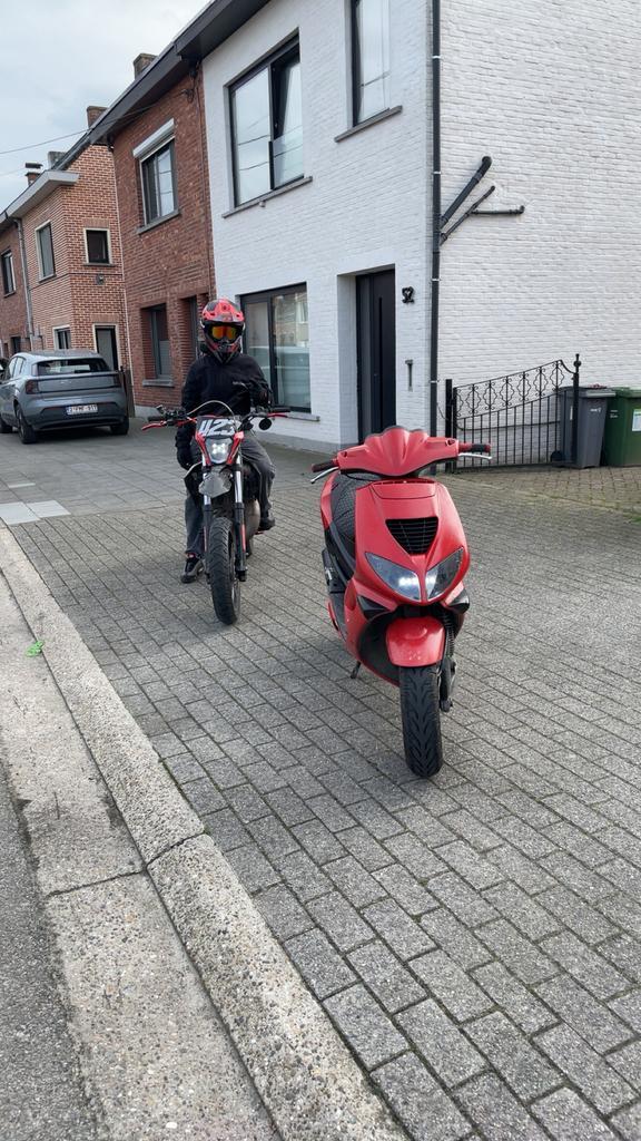 Speedfight 1 b klasse (te koop of te ruil ), Fietsen en Brommers, Scooters | Piaggio, Zo goed als nieuw, Overige modellen, Klasse B (45 km/u)