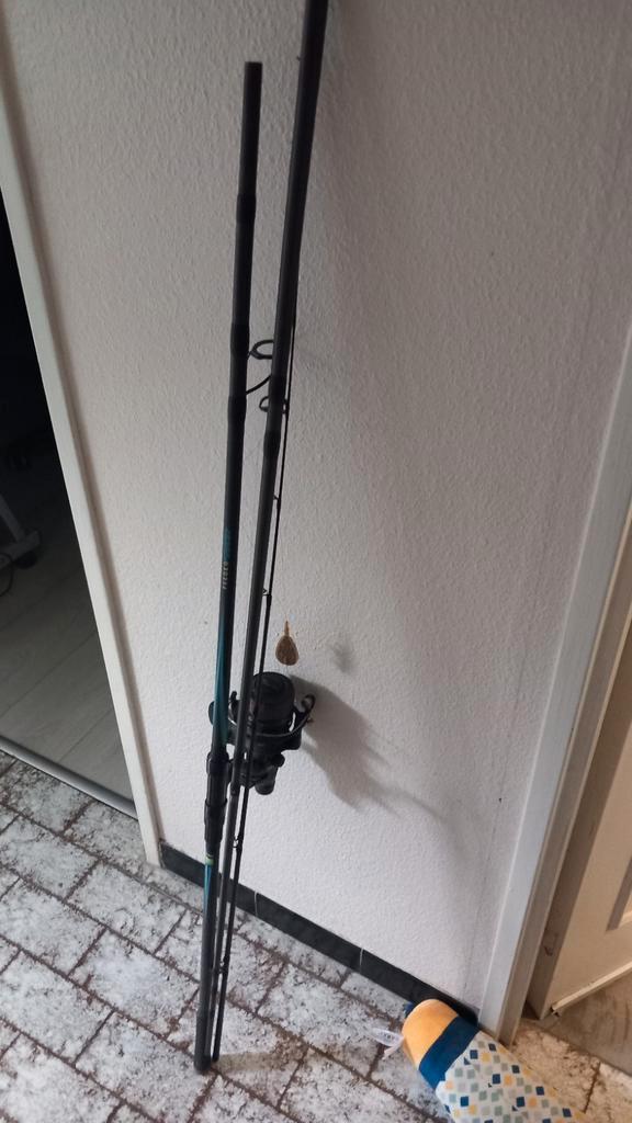 Canne feeder preston Feeda + Moulin Mitchell, Sports nautiques & Bateaux, Pêche à la ligne | Carpes, Enlèvement