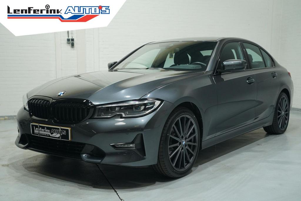 BMW 320 3-serie 320i Sport Line Led koplampen Apple Carplay, Auto's, BMW, Automaat, Zwart, 146 g/km, Bedrijf