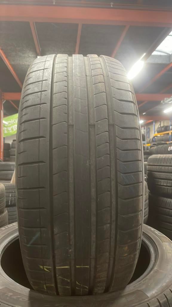 275/45/21 Pirelli, Autos : Pièces & Accessoires, Commande, Utilisé, Enlèvement