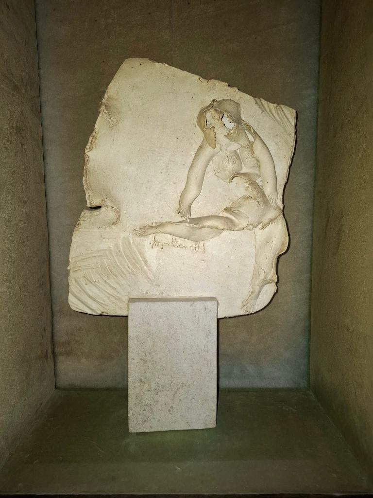 Beeld van kunstenaar Erik Dejonckheere 41 x 24 cm (1989)., Ophalen, Handgemaakt, 20 - 50 cm, Steen of Keramiek