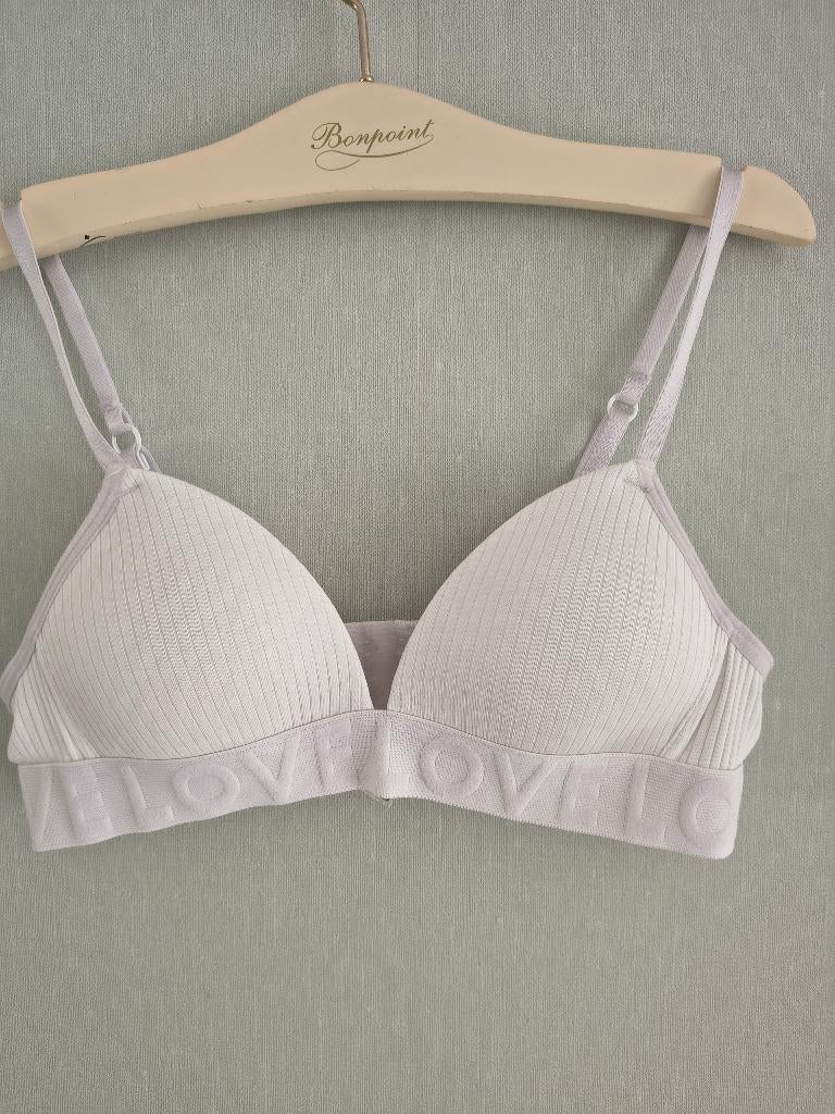 Soutien-gorge blanc Love Hema EUR 70AA, Enfants & Bébés, Vêtements enfant | Taille 152, Comme neuf, Vêtements de nuit ou Sous-vêtements